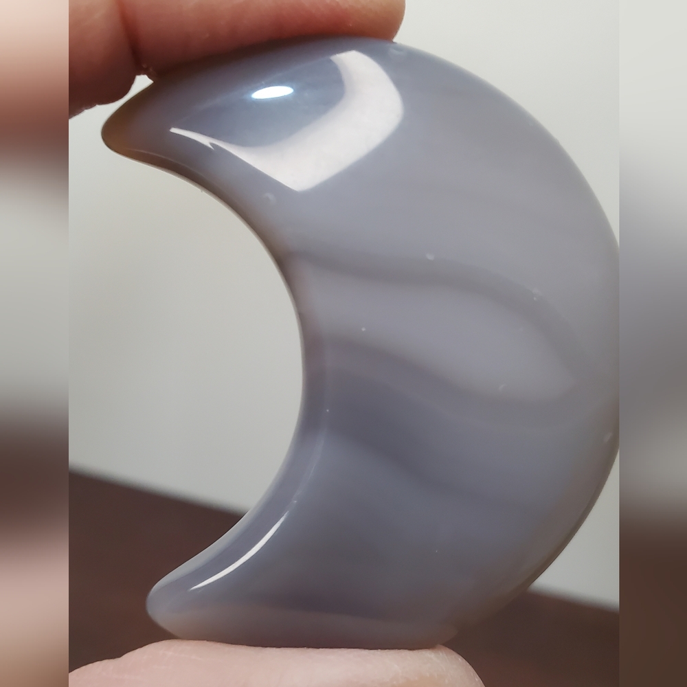 Banded Agate Crystal Moon - Picture 11 of 11